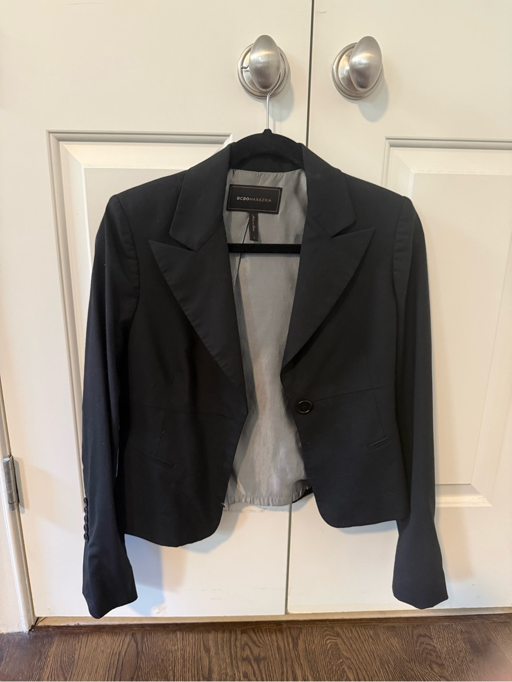 BCBGMaxAzria Black Single-Button Tailored Blazer